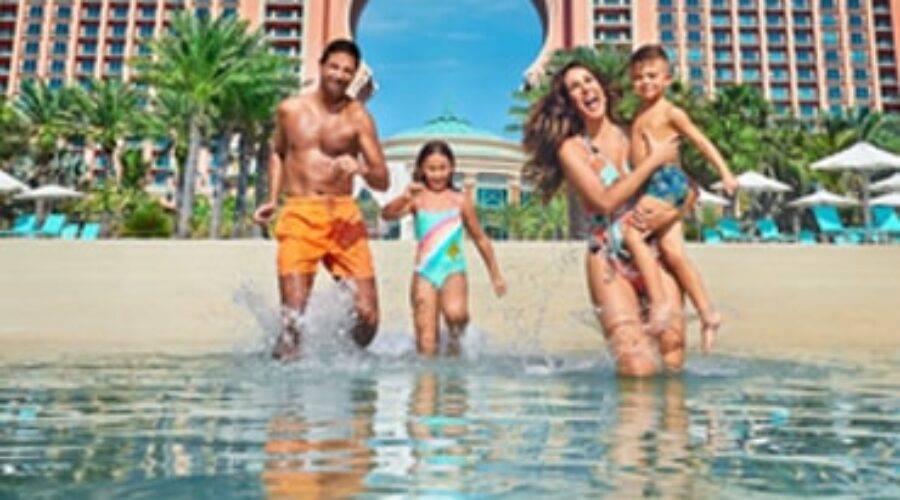 What to Pack for a Vacation in Dubai: A Complete Guide 2025
